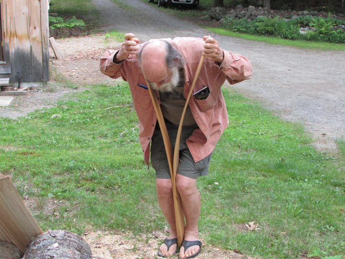 Splitting cedar